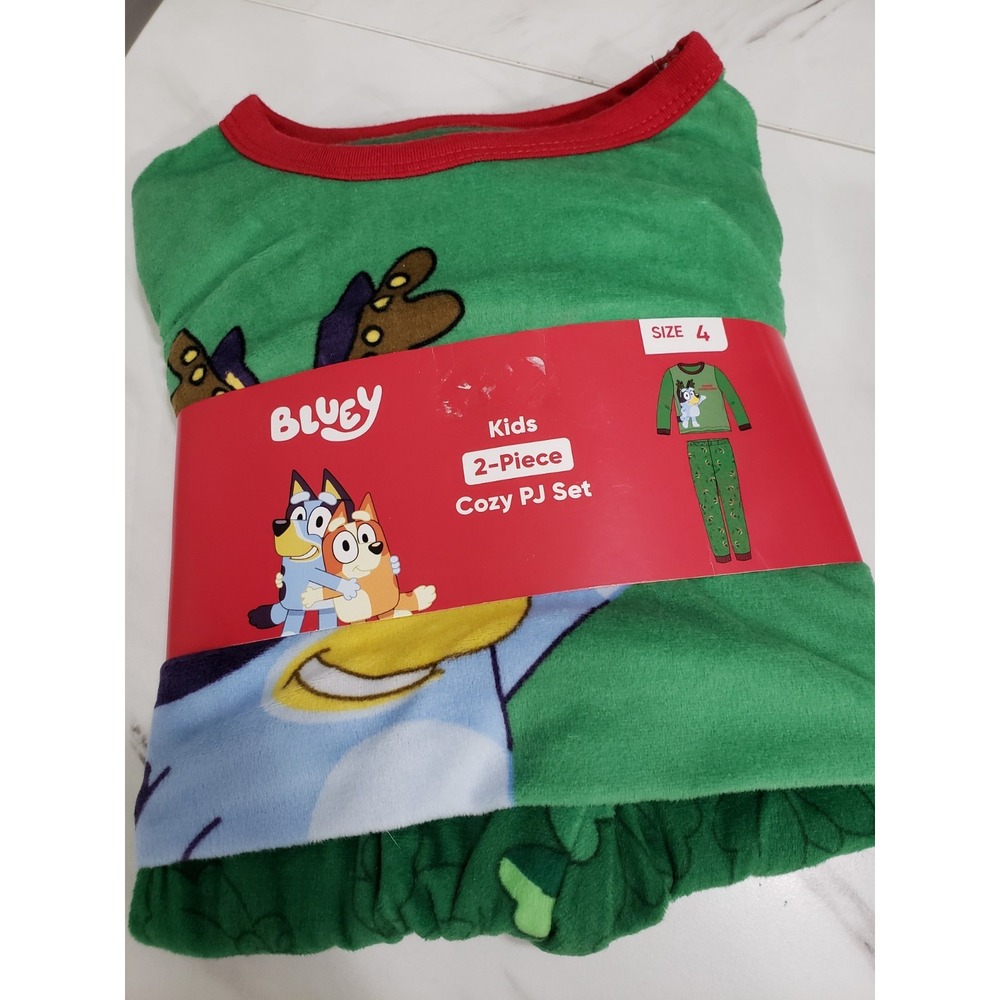 NEW Bluey toddler Size 4 - Pajamas Christmas Pants Shirt Set 2 Piece